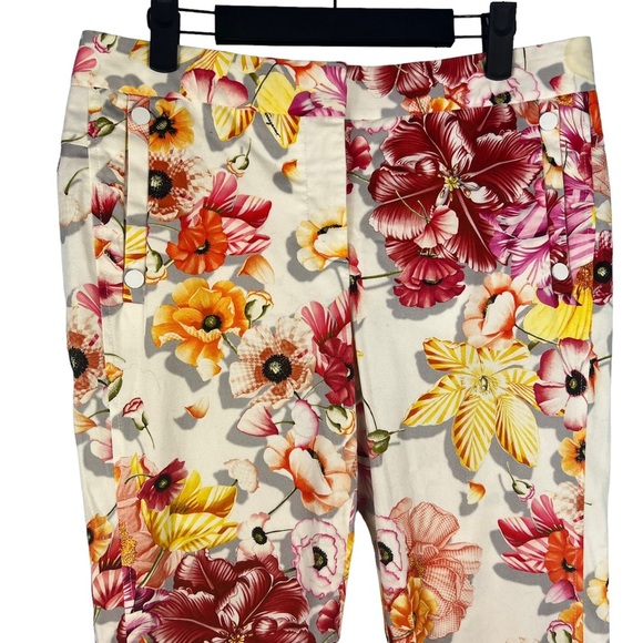 Salvatore Ferragamo Pants Women’s Size 4 Floral Printed Cropped Mid Rise Capri - Picture 3 of 12